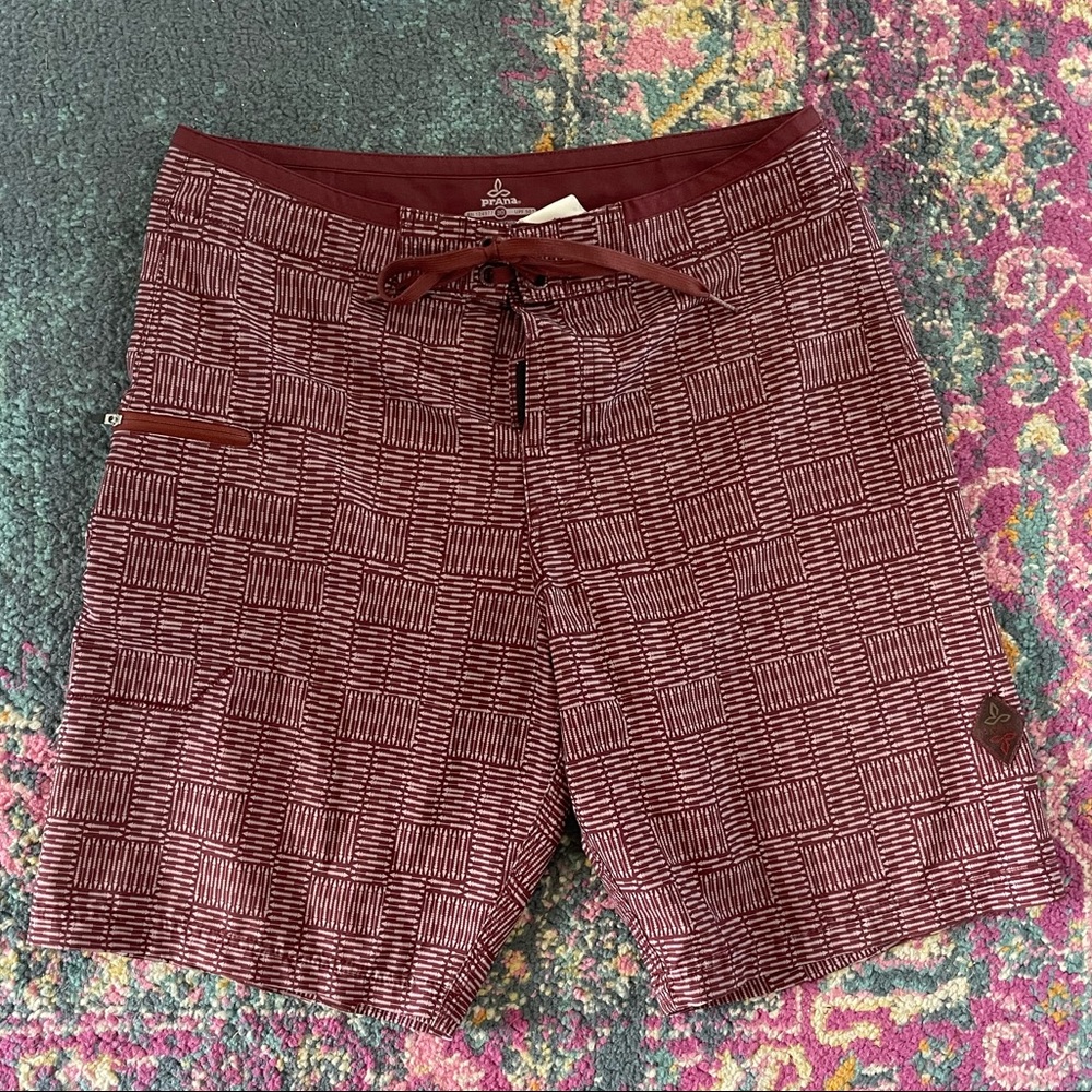 Men’s Prana Maroon Board Shorts